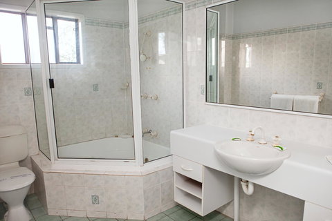 Townview Motel - Hotel Accommodation 4