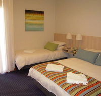Tudor Inn Motel - Hotel Accommodation