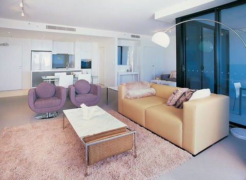 Ultra Broadbeach - Hotel Accommodation 4