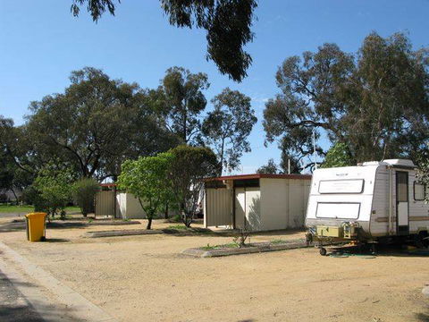 Warracknabeal Caravan Park - Hotel Accommodation 1