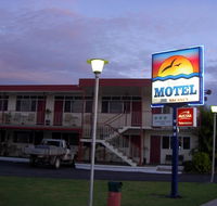 Waterview Motel - Hotel Accommodation