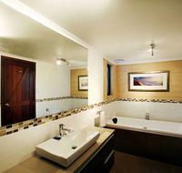 Whalers Cove Villas - Hotel Accommodation