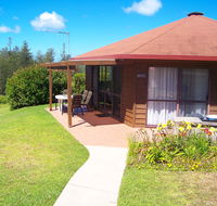 Whispering Pines - Hotel Accommodation