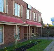 William Dutton Motel - Hotel Accommodation