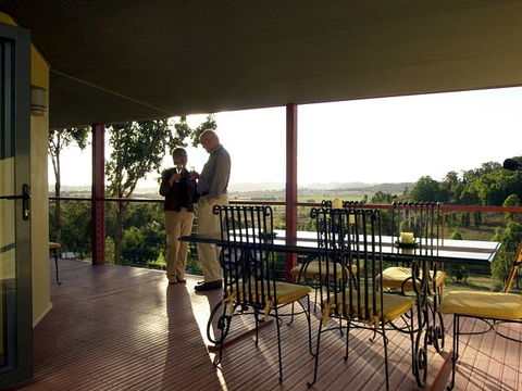 Wombadah - Hotel Accommodation 4