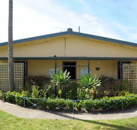 Woodbine Tourist Park - Hotel Accommodation