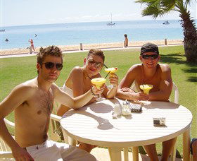 Monkey Mia Dolphin Lodge - Hotel Accommodation 2