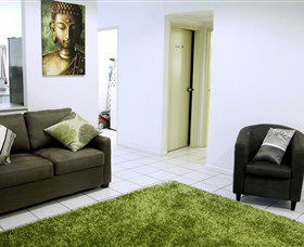 Absolute Beachfront Apartment - Hotel Accommodation 4