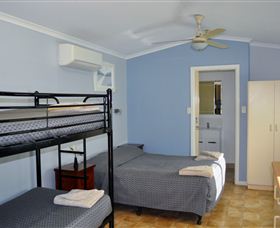 Daly Waters Historic Pub - Hotel Accommodation 6