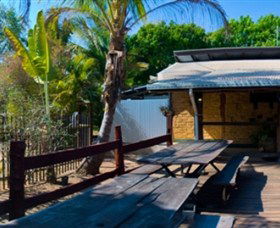 Lazy Lizard Caravan Park - Hotel Accommodation 0