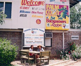 Palm Court Kookaburra Backpackers - Hotel Accommodation 0