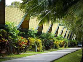 Hamilton Island Palm Bungalows - Hotel Accommodation 1