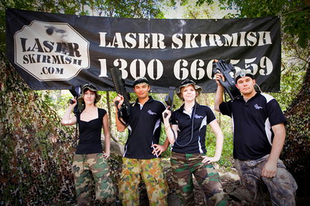 Thunderbird Park - Hotel Accommodation 1