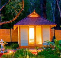 Japanese Mountain Retreat - Hotel Accommodation