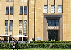 Museum Of Contemporary Art - Hotel Accommodation 1