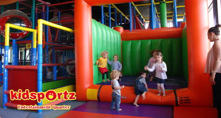 Cool Cats - Hotel Accommodation 1