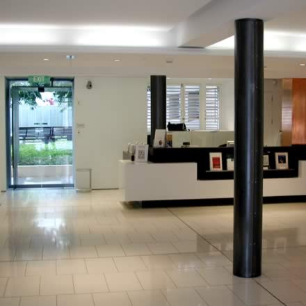 QUT Art Museum - Hotel Accommodation 1
