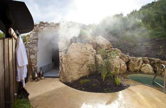 Peninsula Hot Springs - Hotel Accommodation 1