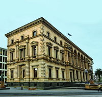 Old Treasury Building - Hotel Accommodation