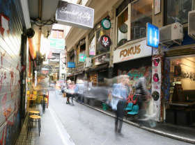 Melbourne By Foot - Hotel Accommodation 0