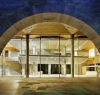 National Gallery of Victoria - Hotel Accommodation
