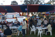 King Carnival - Hotel Accommodation 4