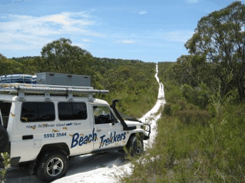 Beach trekkers North Stradbroke Island - Hotel Accommodation