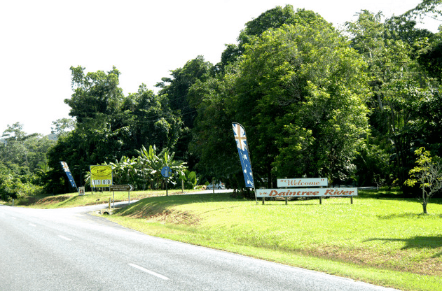 Bruce Belchers Daintree River Cruise - Hotel Accommodation