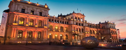 Treasury Hotel And Casino - Hotel Accommodation 4