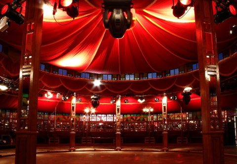 Wonderland Under The Melbourne Star - Hotel Accommodation 2
