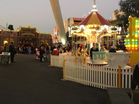 Wonderland Under The Melbourne Star - Hotel Accommodation 3