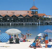 Sorrento Quay - Hotel Accommodation