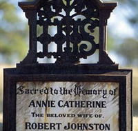 Old Southern Cross Cemetery - Hotel Accommodation