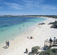 Salmon Bay - Hotel Accommodation