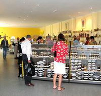 Island Beehive Pty Ltd - Hotel Accommodation