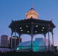 Elder Park - Hotel Accommodation