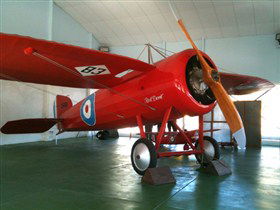 Captain Harry Butler Red Devil Monoplane Memorial - Hotel Accommodation 0