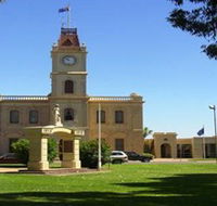 Discovering Historic Kadina Town Walk - Hotel Accommodation