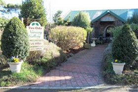 Two Oaks Nursery, Gallery And Cafe - Hotel Accommodation 0
