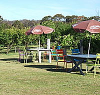 Cerise Brook Orchard  Family Golf - Hotel Accommodation