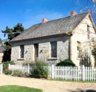 Rosny Historic Centre - Hotel Accommodation