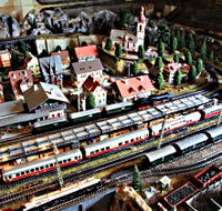 Tudor Court Model Village and German Model Train World - Hotel Accommodation