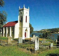 St Matthias Anglican Church - Hotel Accommodation