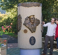 Edward 'Teddy' Sheean Memorial and Sheean Walk - Hotel Accommodation