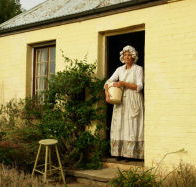 Grannie Rhodes' Cottage - Turn The Key Of Time - Hotel Accommodation