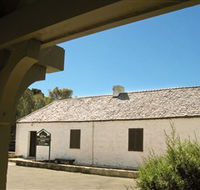 St John's Schoolhouse Museum - Hotel Accommodation