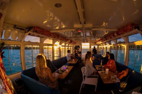 Cruisemooloolaba - Hotel Accommodation 2