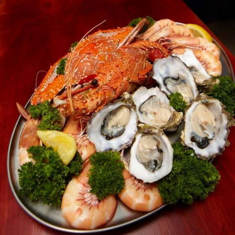 Cruisemooloolaba - Hotel Accommodation 3