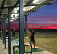 Flight Path Golf and Archery Range - Hotel Accommodation