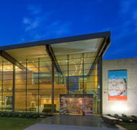 UQ University Art Museum - Hotel Accommodation